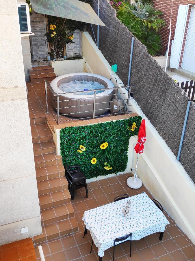 Beach House. Casa Con Piscina Privada Calafell Exteriör bild