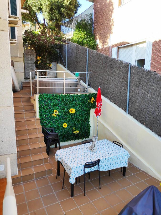Beach House. Casa Con Piscina Privada Calafell Exteriör bild